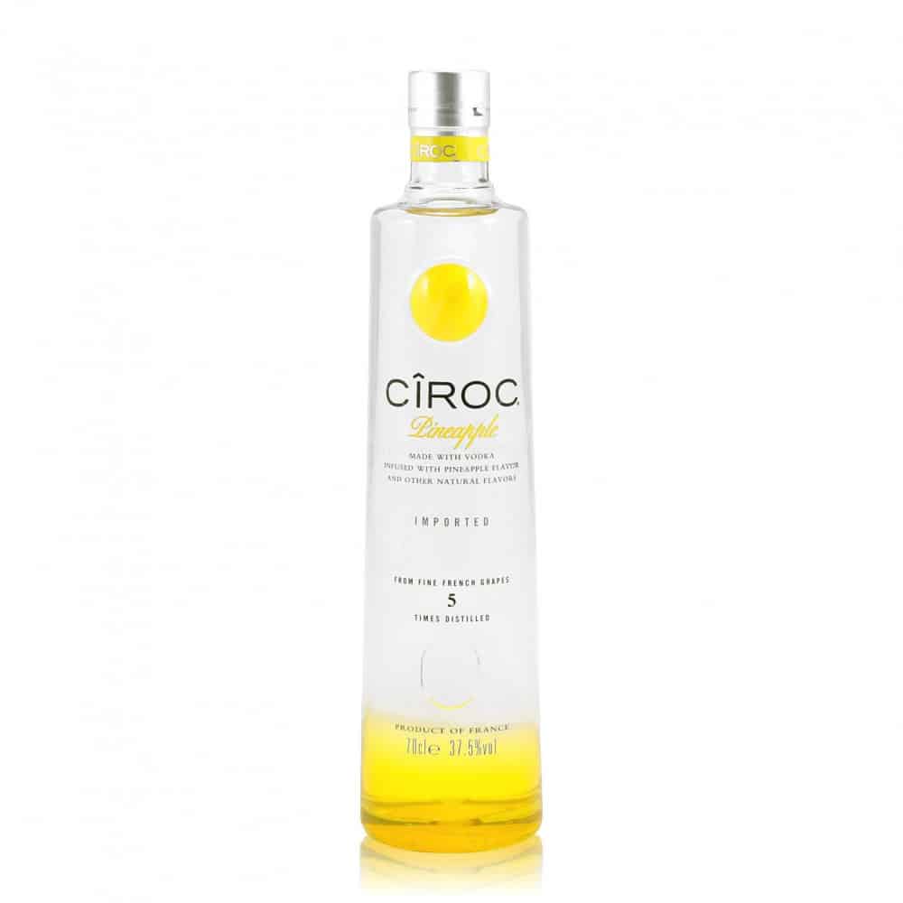 Водка Ciroc Pineapple 0.7л