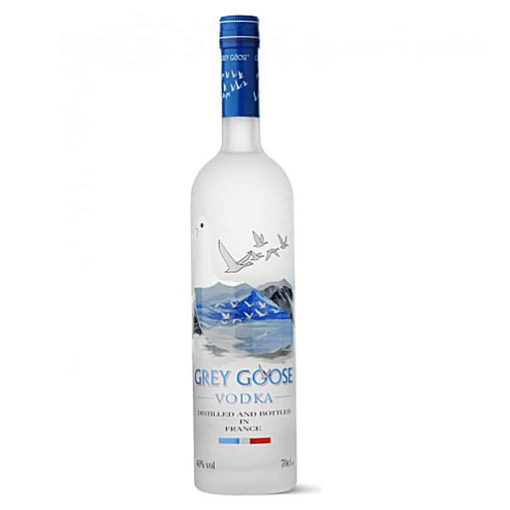 Водка Grey Goose 0.7л