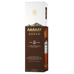 Бренди Арарат 5г. 0.7л