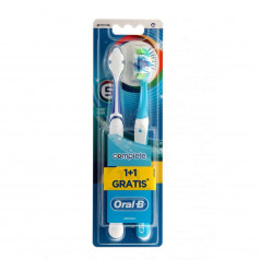 Четка Oral-B Compl.7 5Way Clean 40 Med.1+1