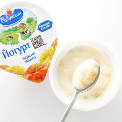 Йогурт праскова манго 2% 350гр Савушкин