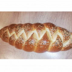 Плетен хляб с поръска 400 гр