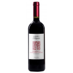 Червено вино Вила Овчарово мерло и каберне фран 0,75 л.