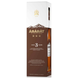 Бренди Арарат 3г. 0.7л